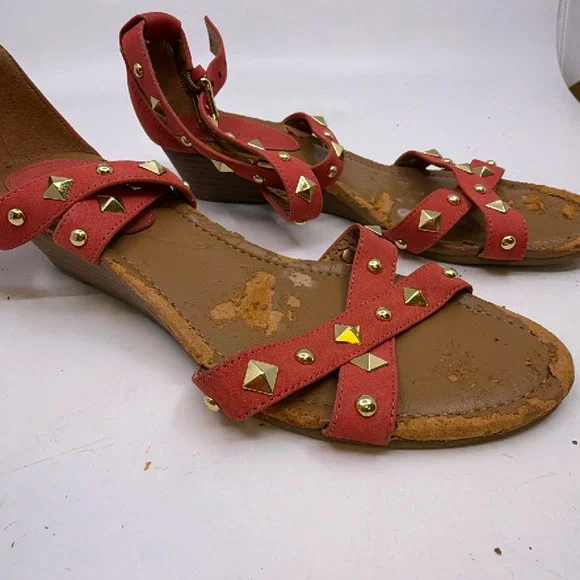 Coach Studded Wedge Red Suede Sandal 36 - Picture 3 of 8